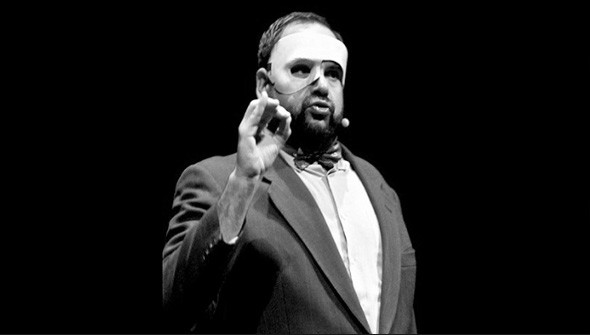 La criatura o ¿Sabe el pez lo que es el agua? de José Sanchis Sinisterra